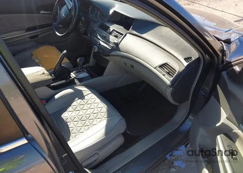 2009 Honda Accord 2.4 Ex-L из США, поврежденный, VIN 1HGCP26849A060583